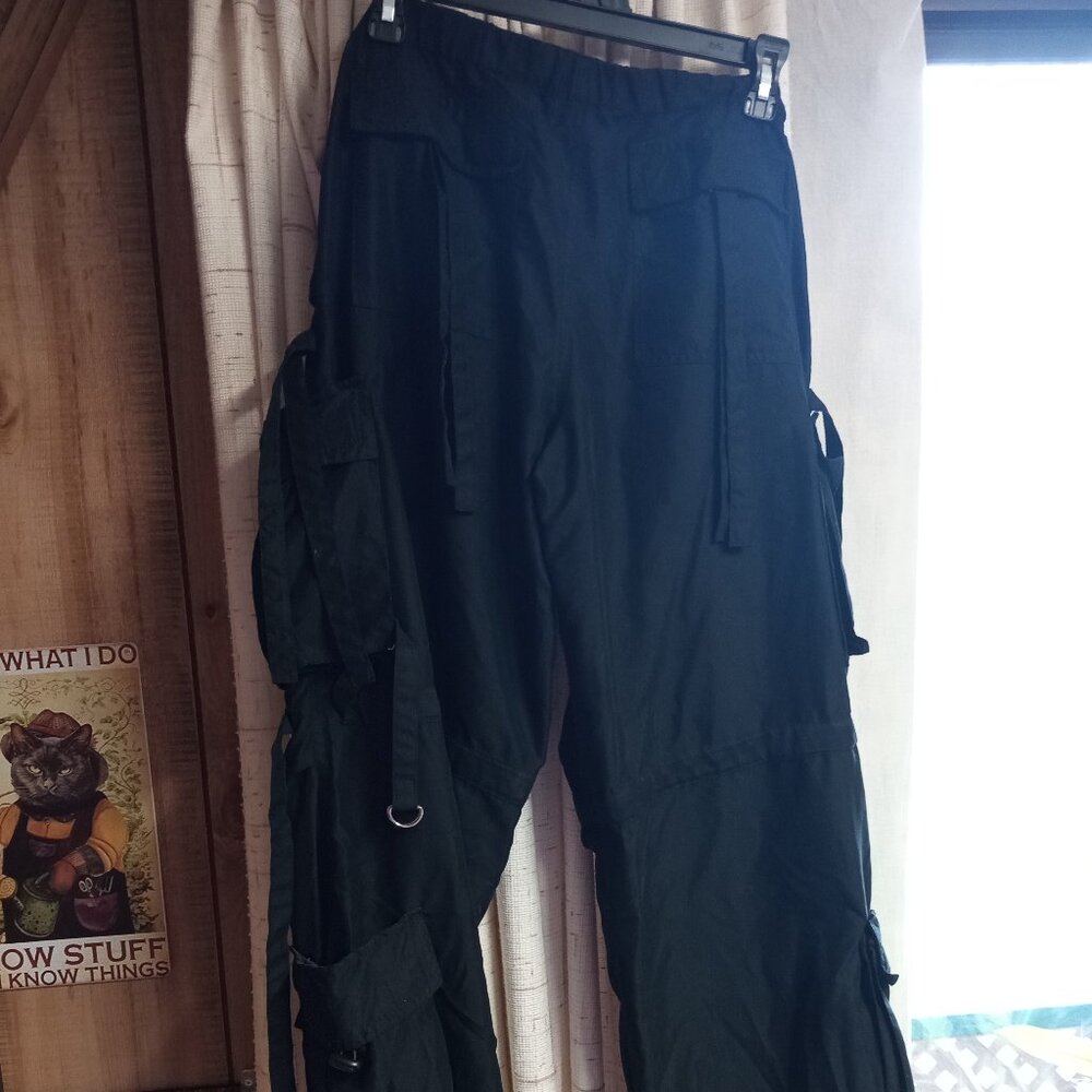 Super cool pants - Picture 7 of 11